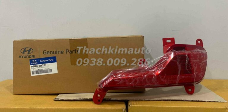 Tấm phản quang sau trái Hyundai SantaFe 2015-2016