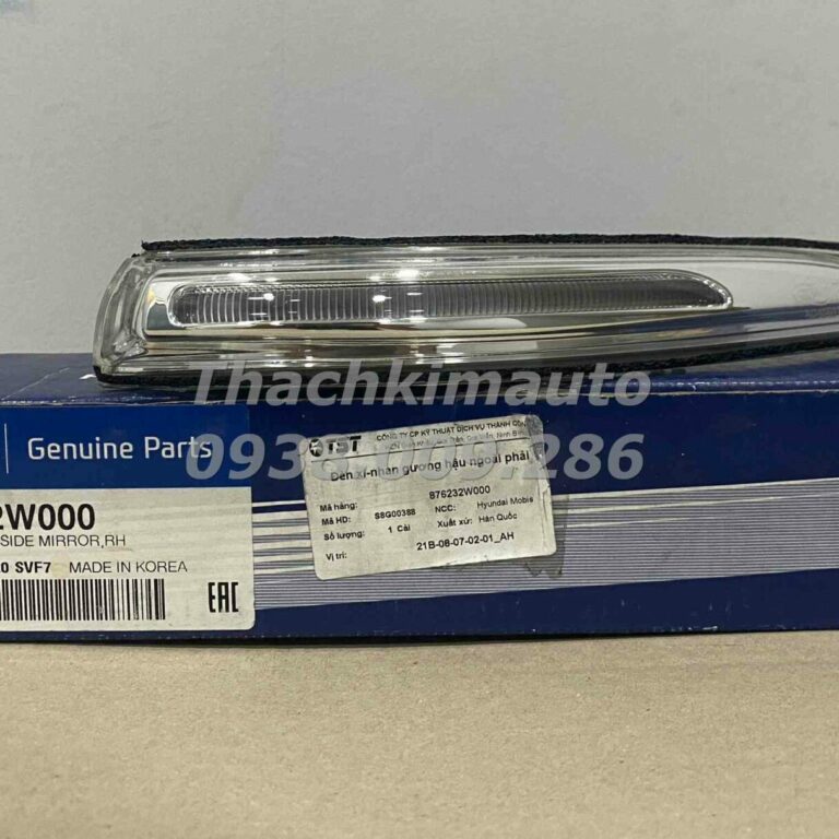 Đèn xi nhan gương hậu ngoài phải Hyundai SantaFe 2012-2014