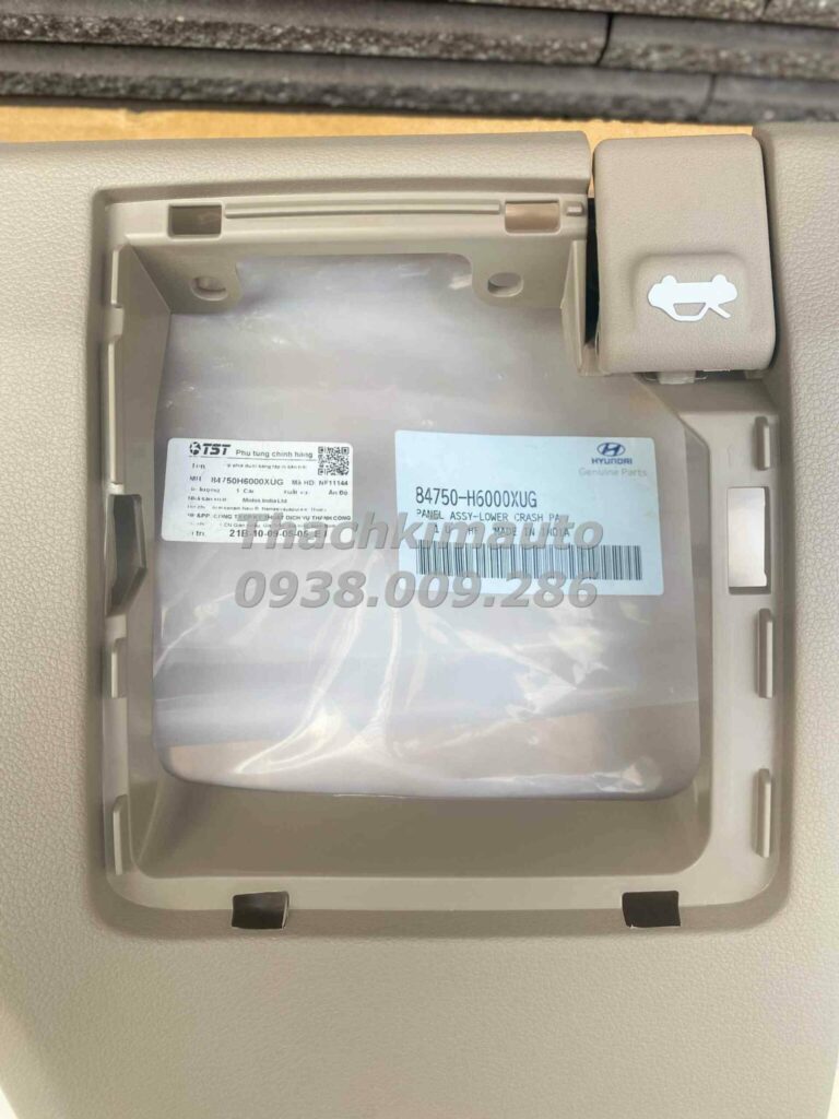 Ốp phía dưới bảng táp lô bên trái Hyundai Accent 2018-2022 - Ảnh 3
