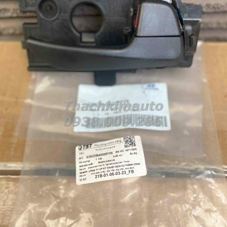Tay mở cửa trong phải Hyundai Grand i10 2014-2017