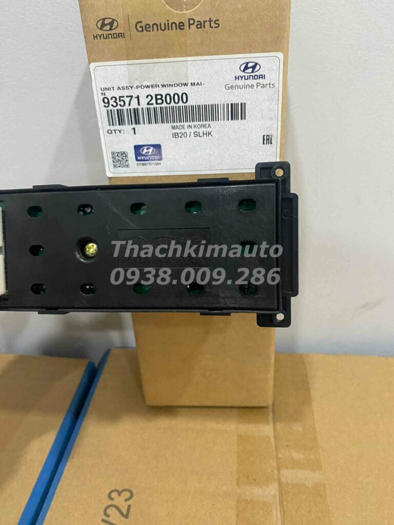 Công tắc kính cửa trước trái Hyundai Santrafe 2010 - Ảnh 3