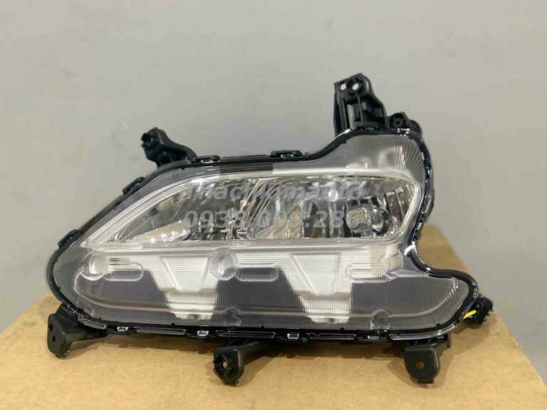 Đèn sương mù trước phải Hyundai Santafe 2012-2015 - Ảnh 3