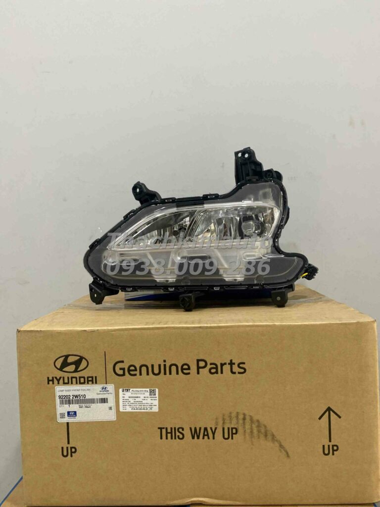 Đèn sương mù trước phải Hyundai Santafe 2012-2015