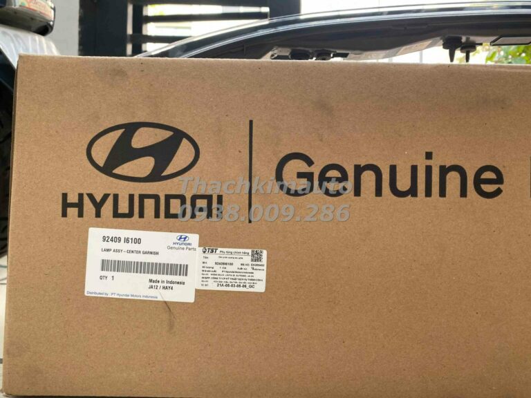Đèn phản quang sau giữa Hyundai Stargazer 2022 - Ảnh 5