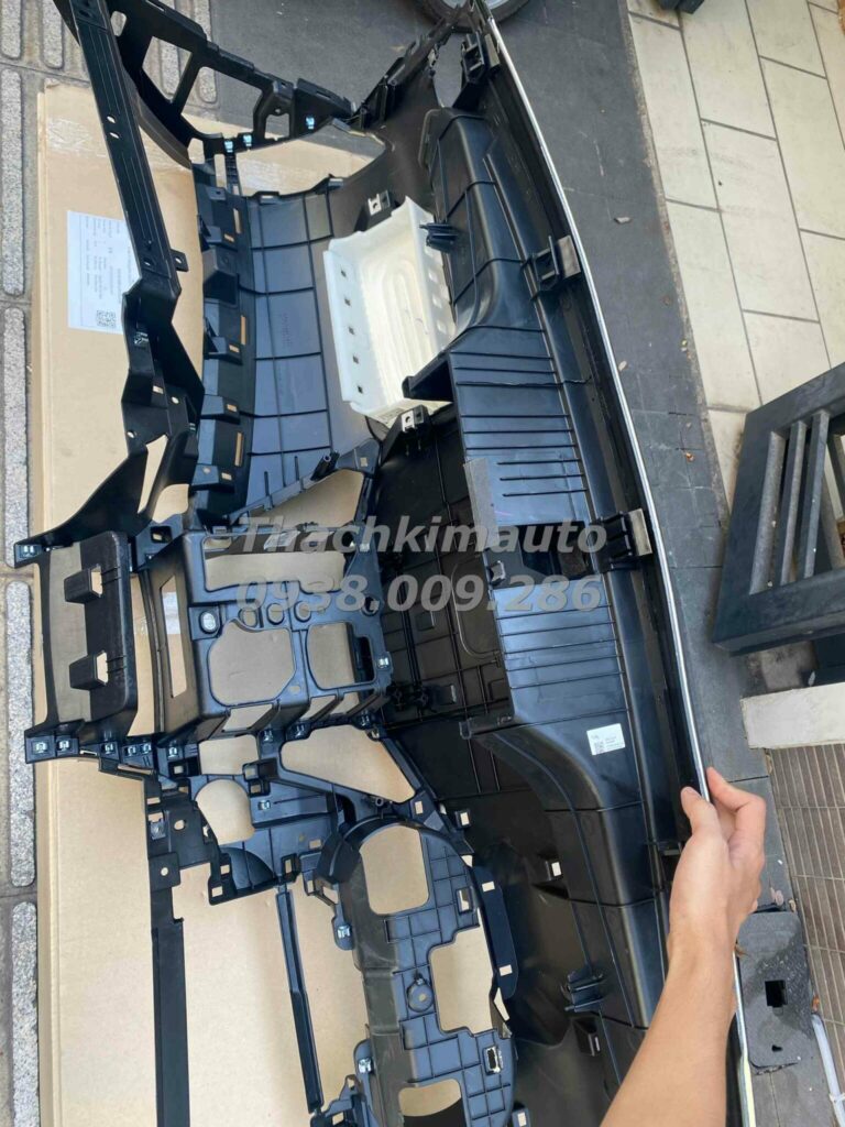 Bảng táp lô Hyundai Sonata 2010 - Ảnh 3
