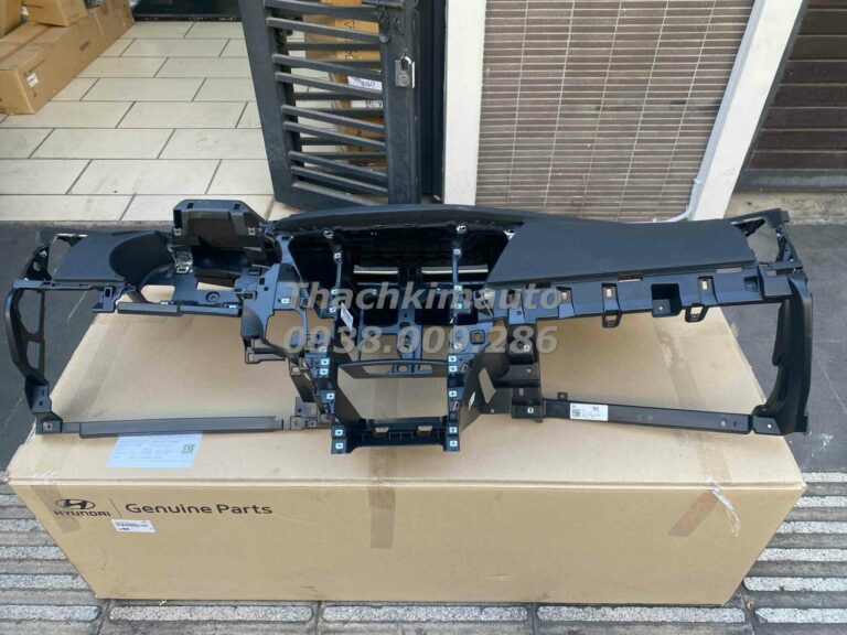 Bảng táp lô Hyundai Sonata 2010 - Ảnh 2