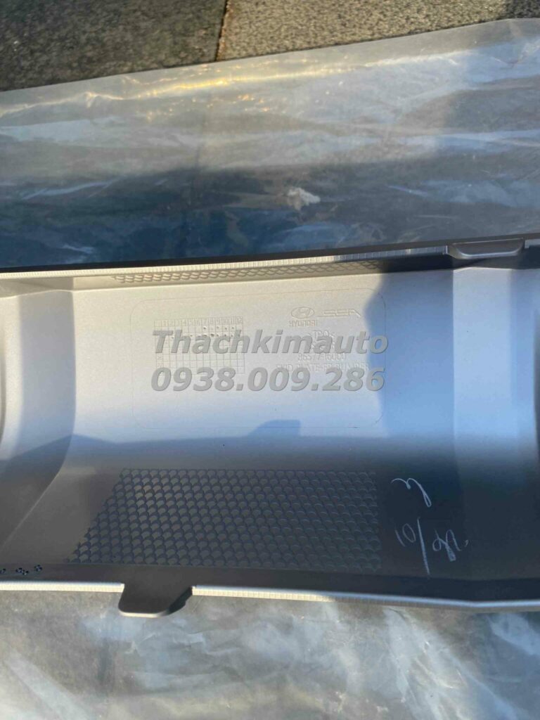 Tấm bảo vệ dưới ba đờ xốc trước Hyundai Stagazer 2022 - Ảnh 2