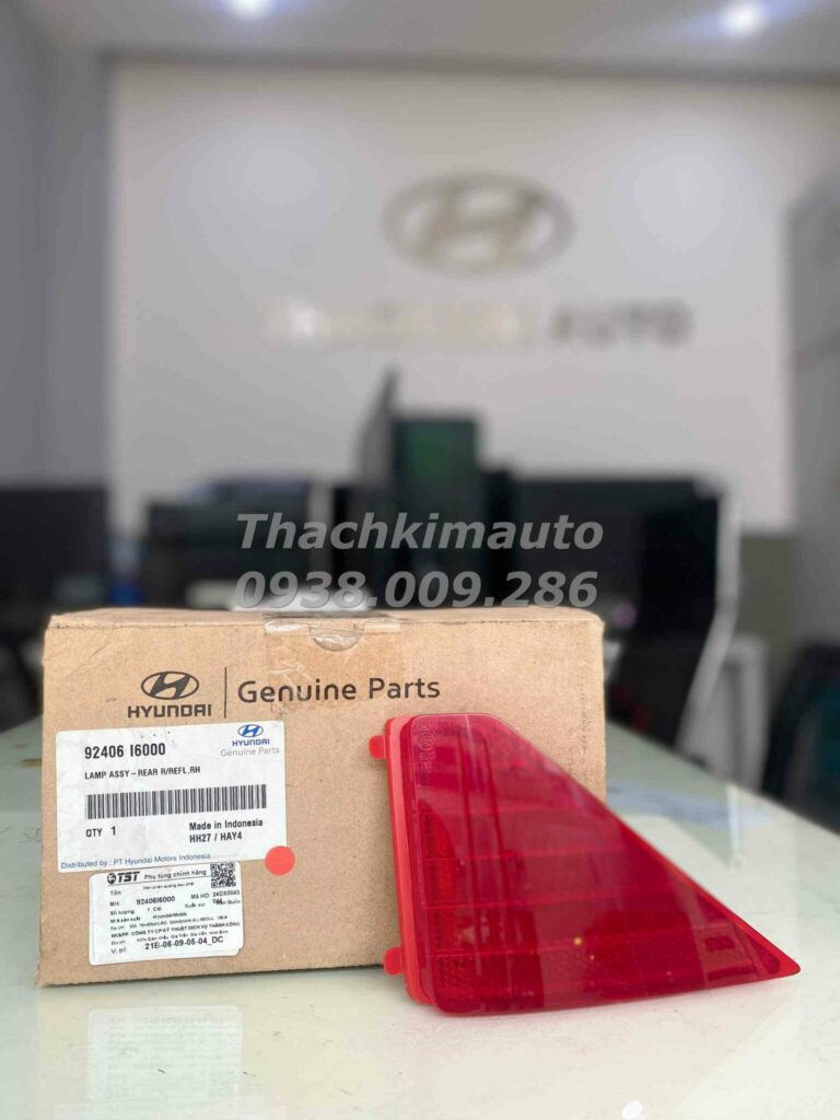 Đèn phản quang sau phải Hyundai Stargazer 2022-2024