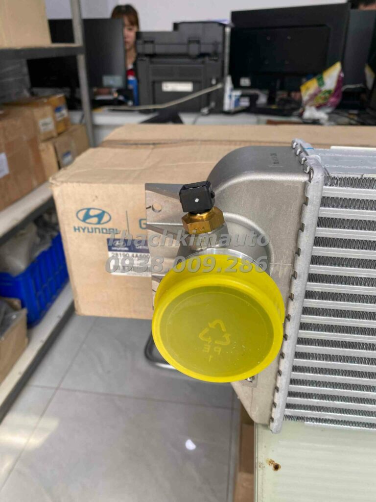 Giàn intercooler ( két turbo) Hyundai Solati 2014/HD350 - Ảnh 5