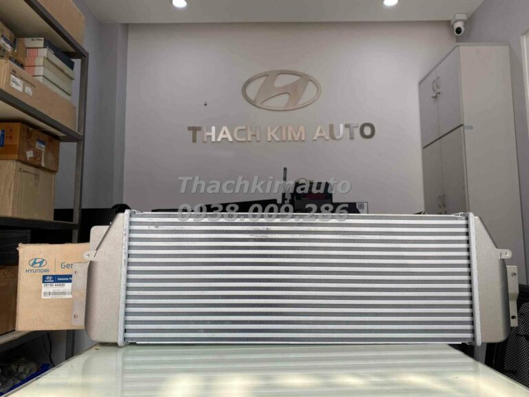 Giàn intercooler ( két turbo) Hyundai Solati 2014/HD350 - Ảnh 2