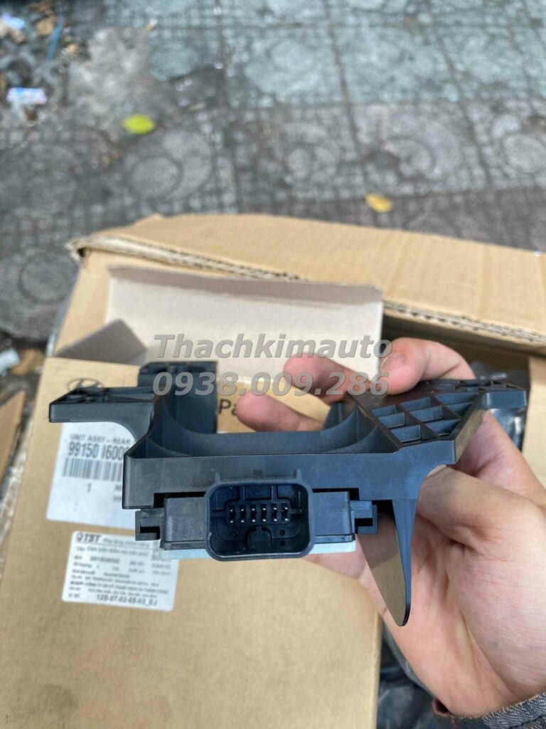Cảm biến điểm mù bên phải Hyundai Stargazer 2022-2024 - Ảnh 2