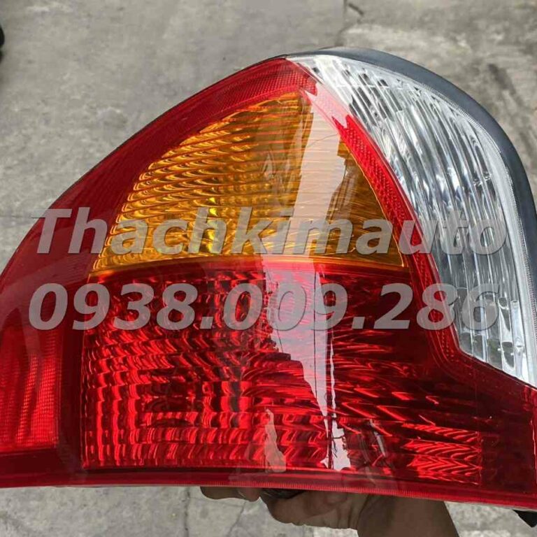Đèn hậu trái Hyundai Santafe Gold