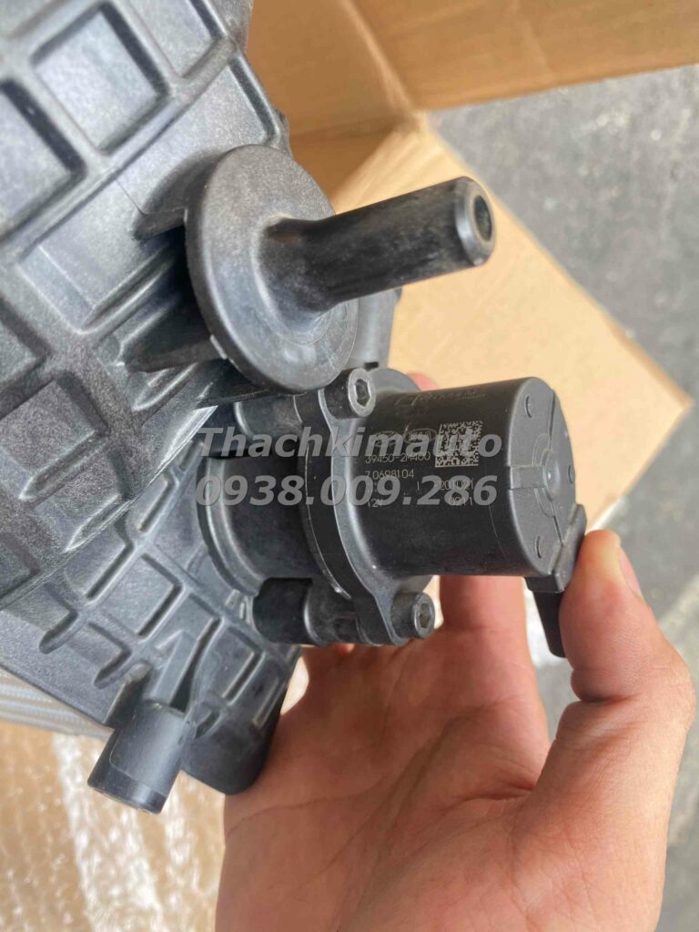 Giàn tản nhiệt gió nạp động cơ Hyundai Custin 2020-2022 - Ảnh 3