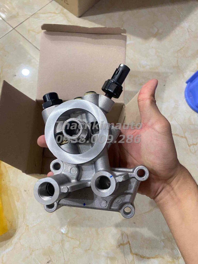 Gá bắt lọc nhớt Hyundai HD65, HD72, H100 - Ảnh 2