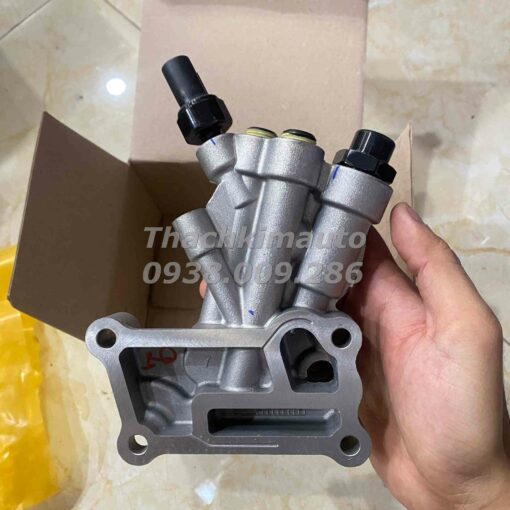 Gá bắt lọc nhớt Hyundai HD65, HD72, H100