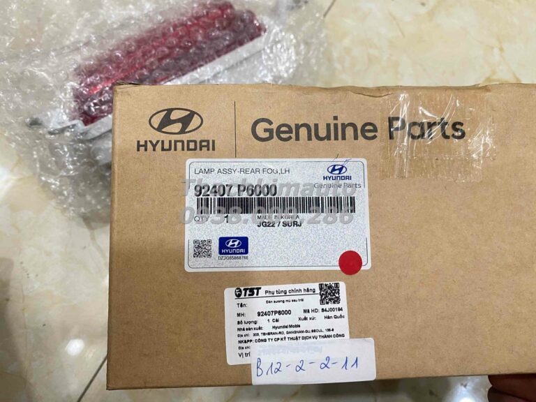 Đèn sương mù sau trái Hyundai SantaFe 2024-2025 - Ảnh 4