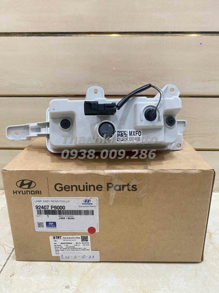 Đèn sương mù sau trái Hyundai SantaFe 2024-2025 - Ảnh 2