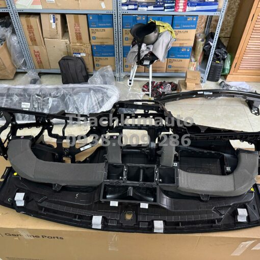 Bảng táp-lô Hyundai Accent 2020
