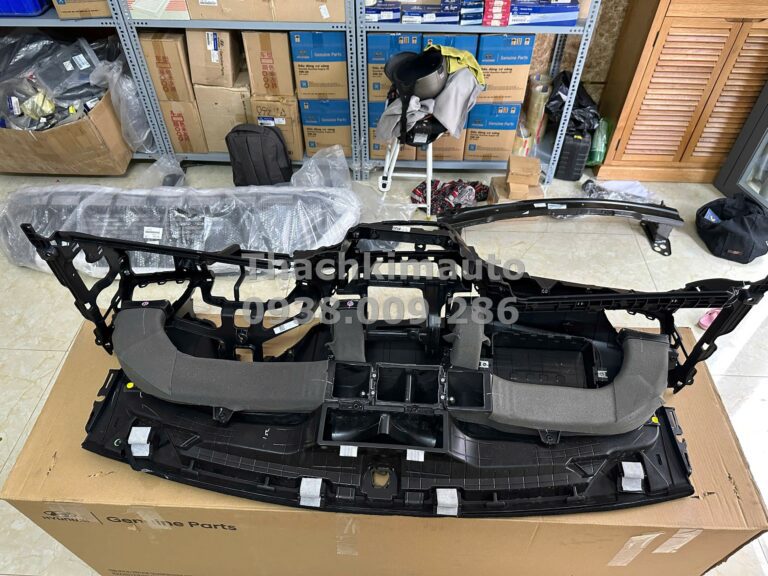 Bảng táp-lô Hyundai Accent 2020