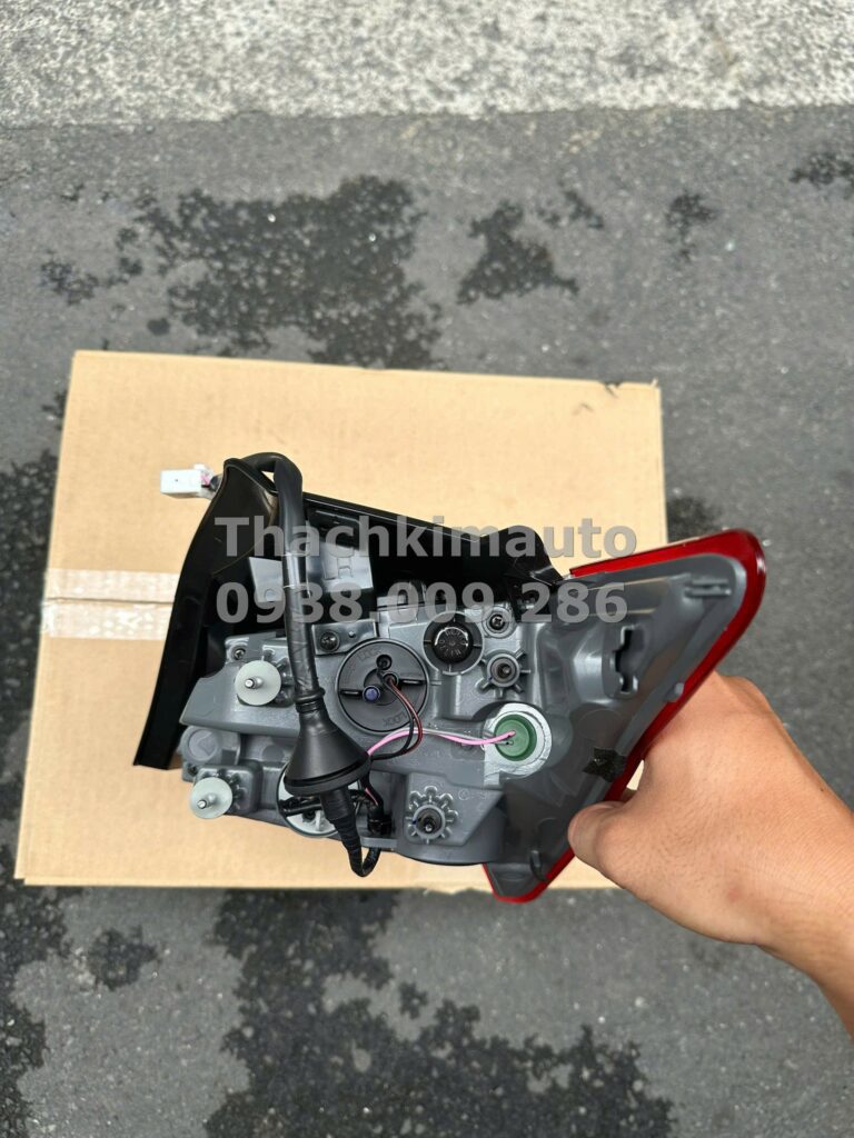 Đèn hậu ngoài trái Hyundai Elantra 2020 - 2023 Halogen - Ảnh 5