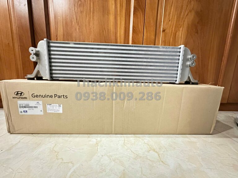 Giàn tản nhiệt gió nạp động cơ Hyundai Grand Starex 2007 - 2015 - Ảnh 3