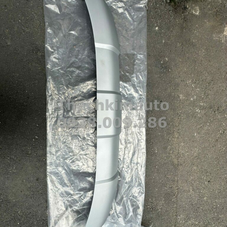 Tấm bảo vệ ba đờ xốc sau Hyundai Stargazer 2022 - 2024