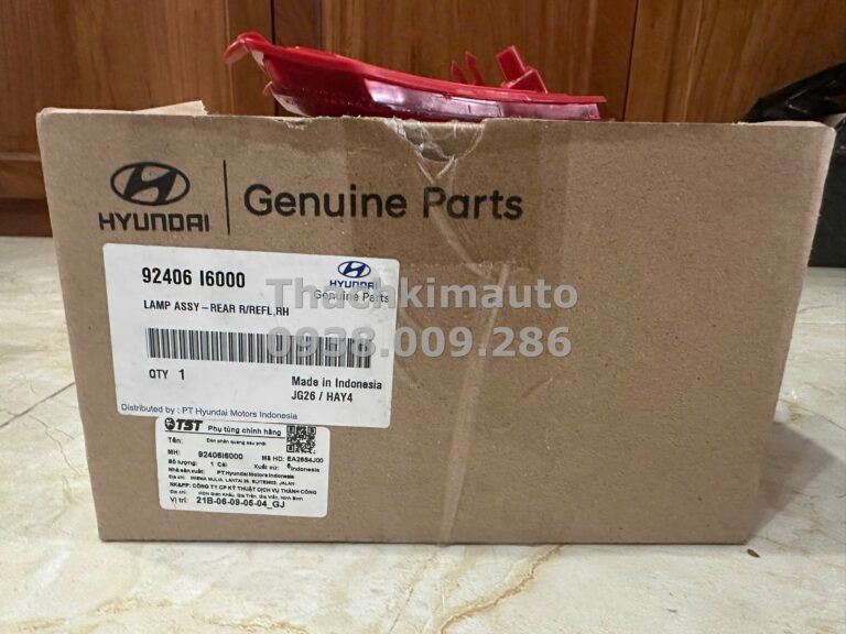 Đèn phản quang sau phải Hyundai Stargazer 2022 - 2024 - Ảnh 2