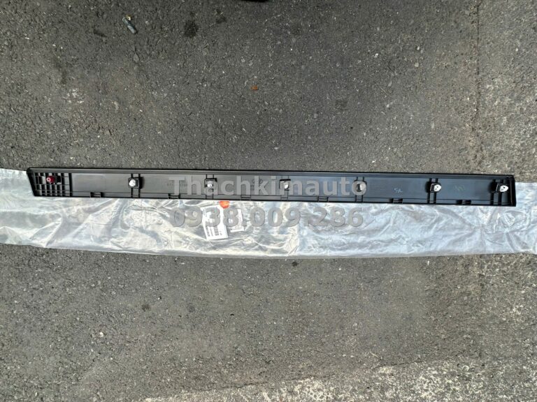 Nẹp cửa trước phải Hyundai Creta 2022 - 2025 - Ảnh 2
