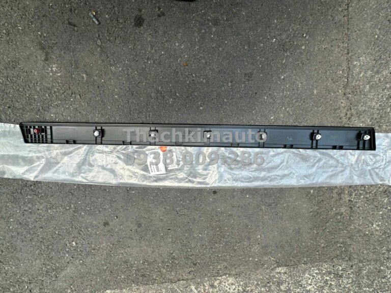Nẹp cửa trước phải Hyundai Creta 2022 - 2025 - Ảnh 2