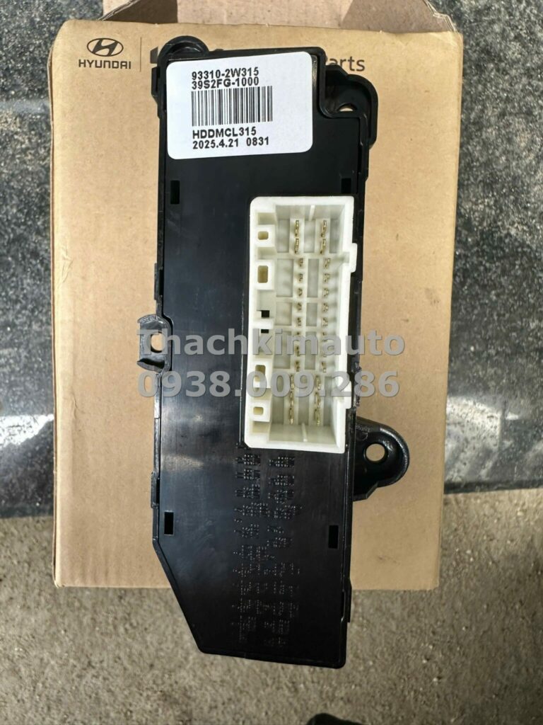 Công tắc chỉ thị gạt số trái Hyundai Santafe 2012 - 2015 - Ảnh 3