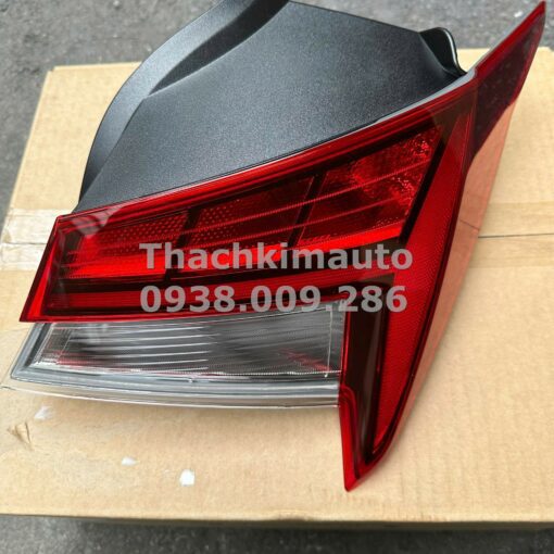 Đèn hậu ngoài phải Hyundai Elantra 2020 - 2023