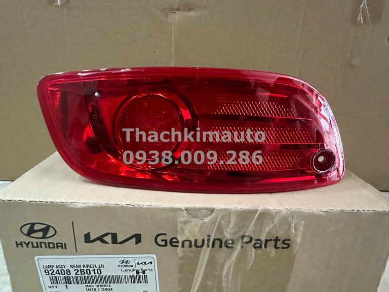 Đèn phản quang sau trái Hyundai Santafe 2005 - 2009