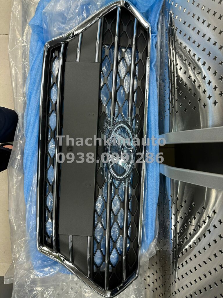Mặt ca-lăng Hyundai Accent 2017 - 2020