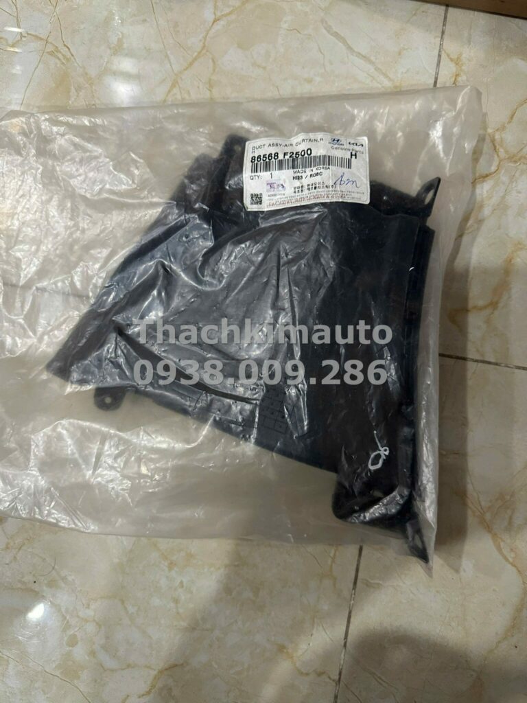 Ống dẫn gió phải Hyundai Elantra 2015 - 2018