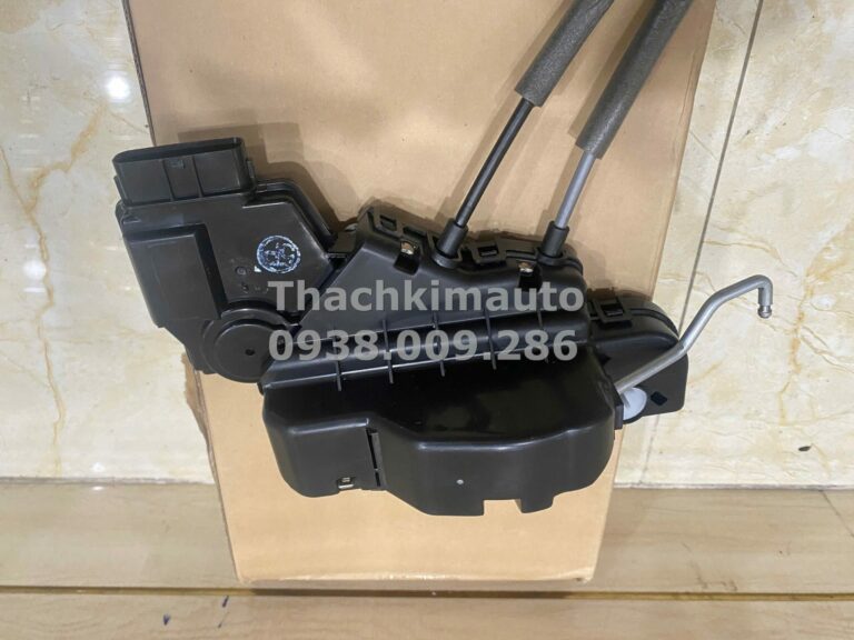 Cơ cấu khoá cửa trước trái Grand Starex 2007 2015 - Ảnh 3