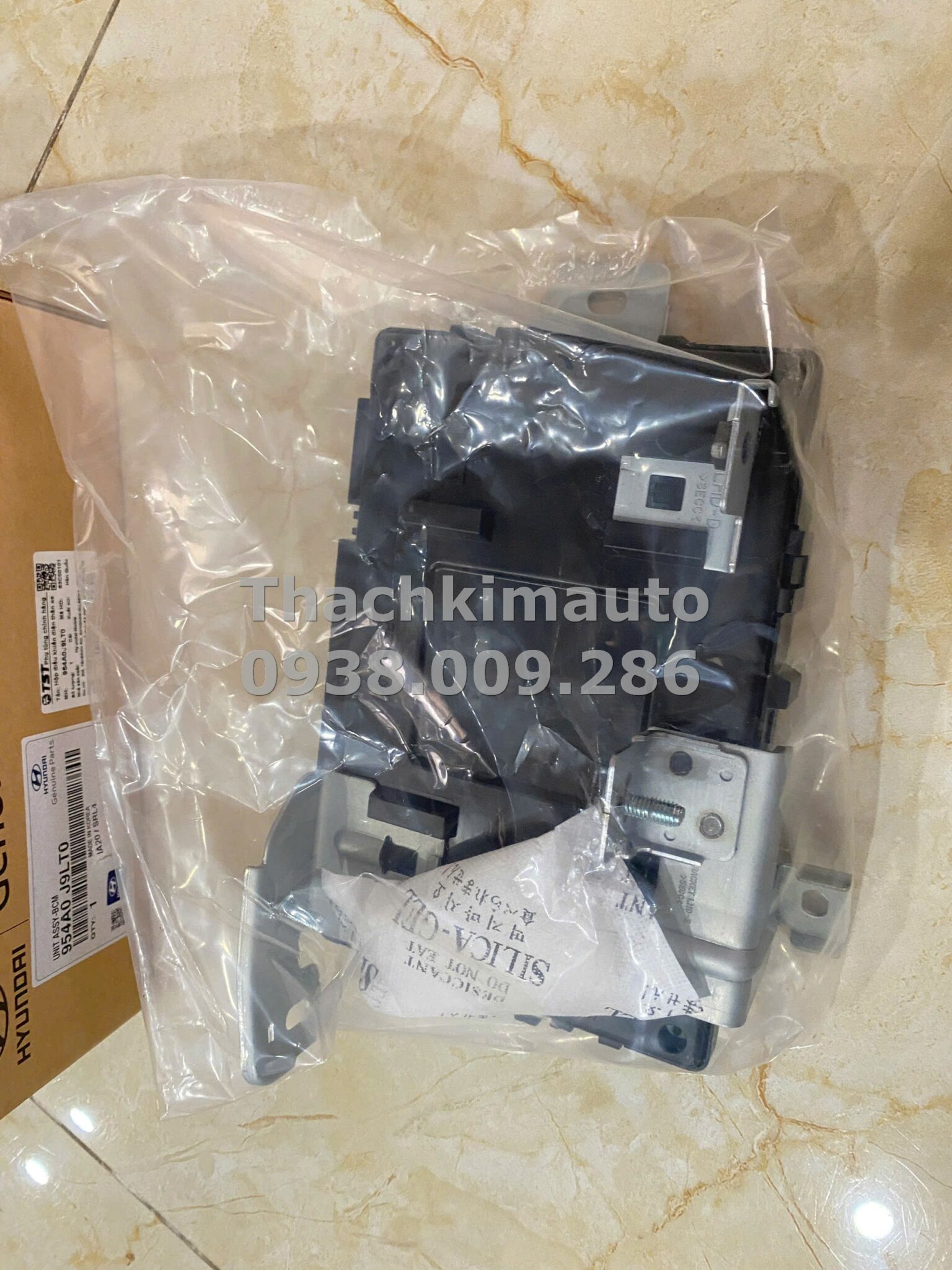 Hộp điều khiển điện thân xe Hyundai Kona 2018 - Ảnh 3