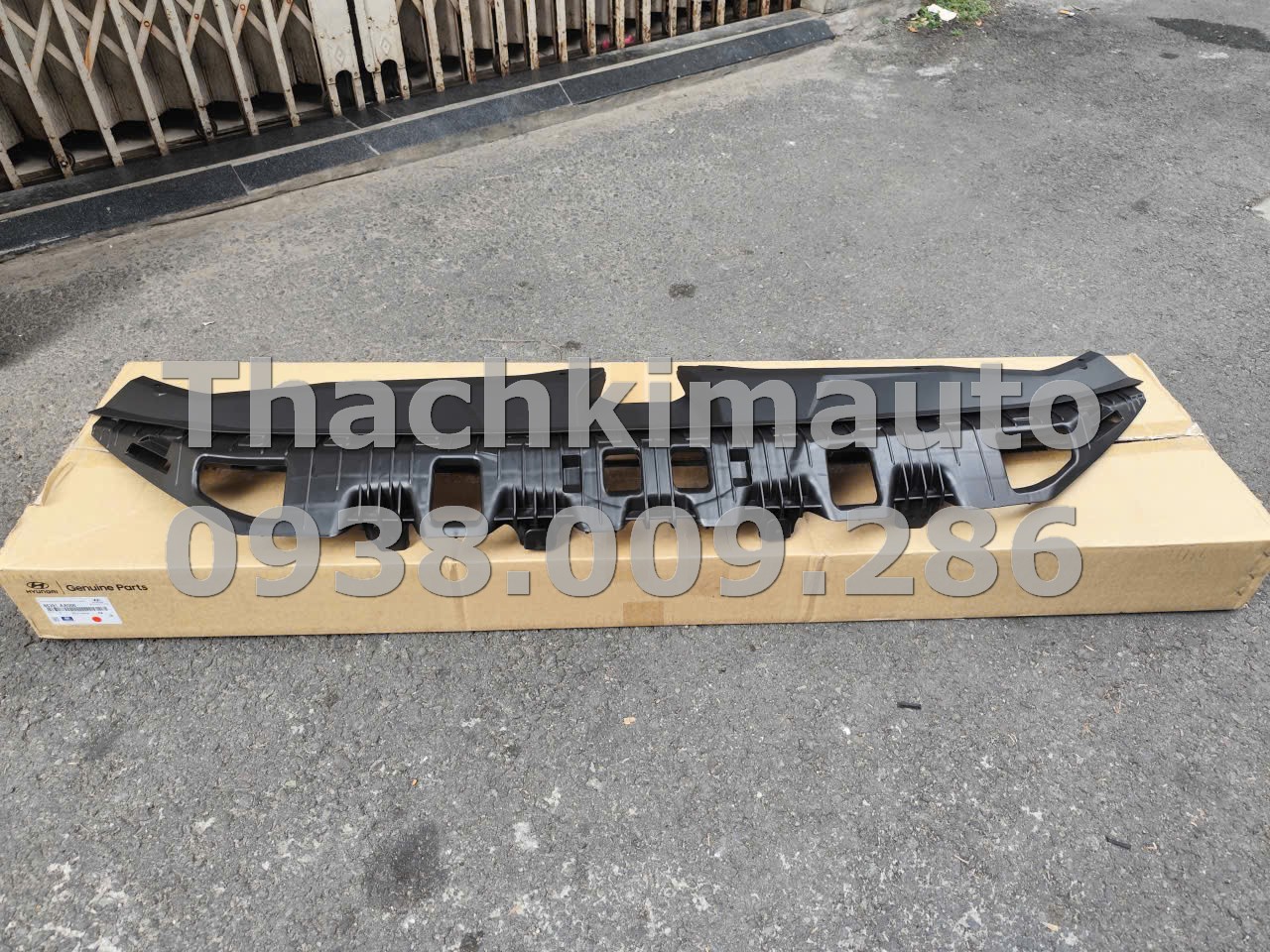 Nắp che két nước phía trên Hyundai Elantra 2022-2023