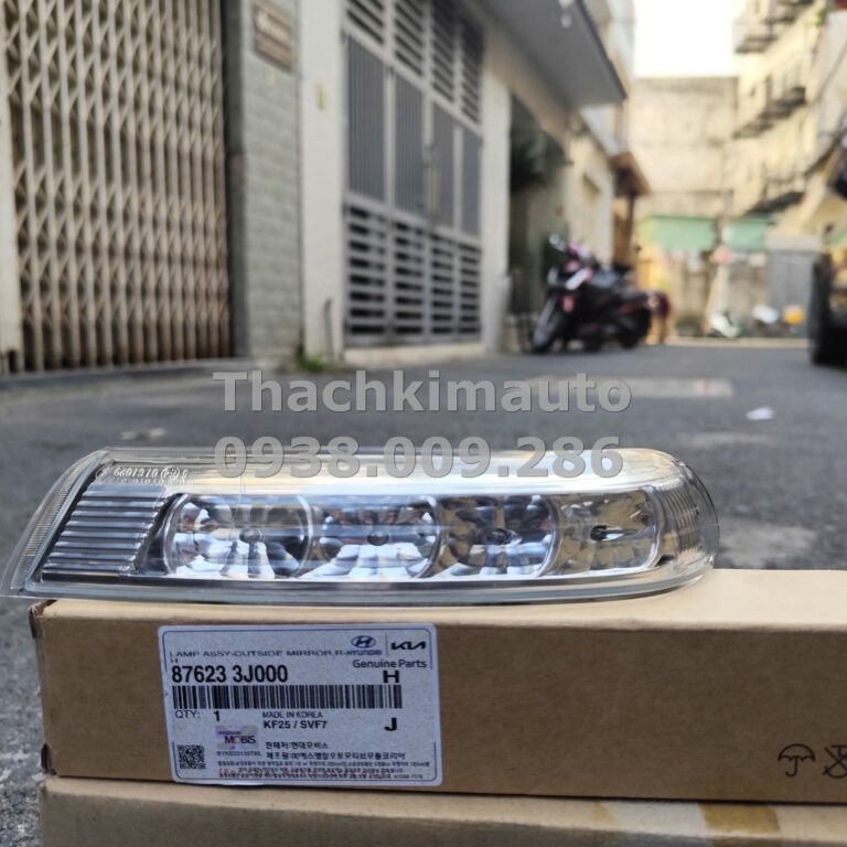 Đèn xi nhan gương hậu ngoài phải Hyundai Santafe 2006-2010