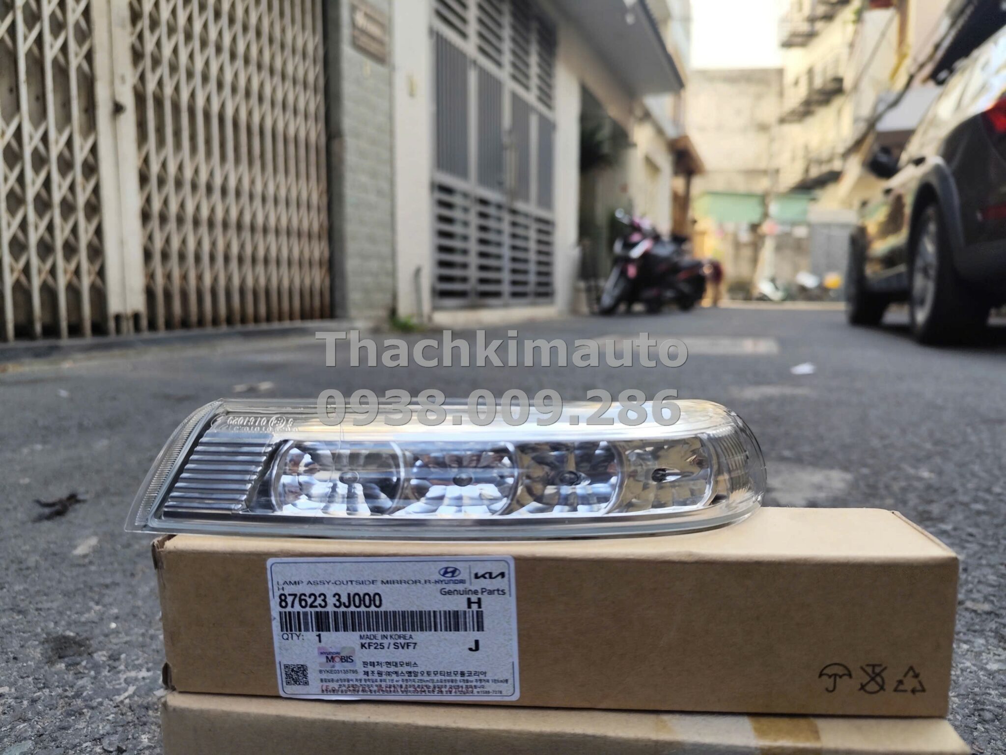 Đèn xi nhan gương hậu ngoài phải Hyundai Santafe 2006-2010