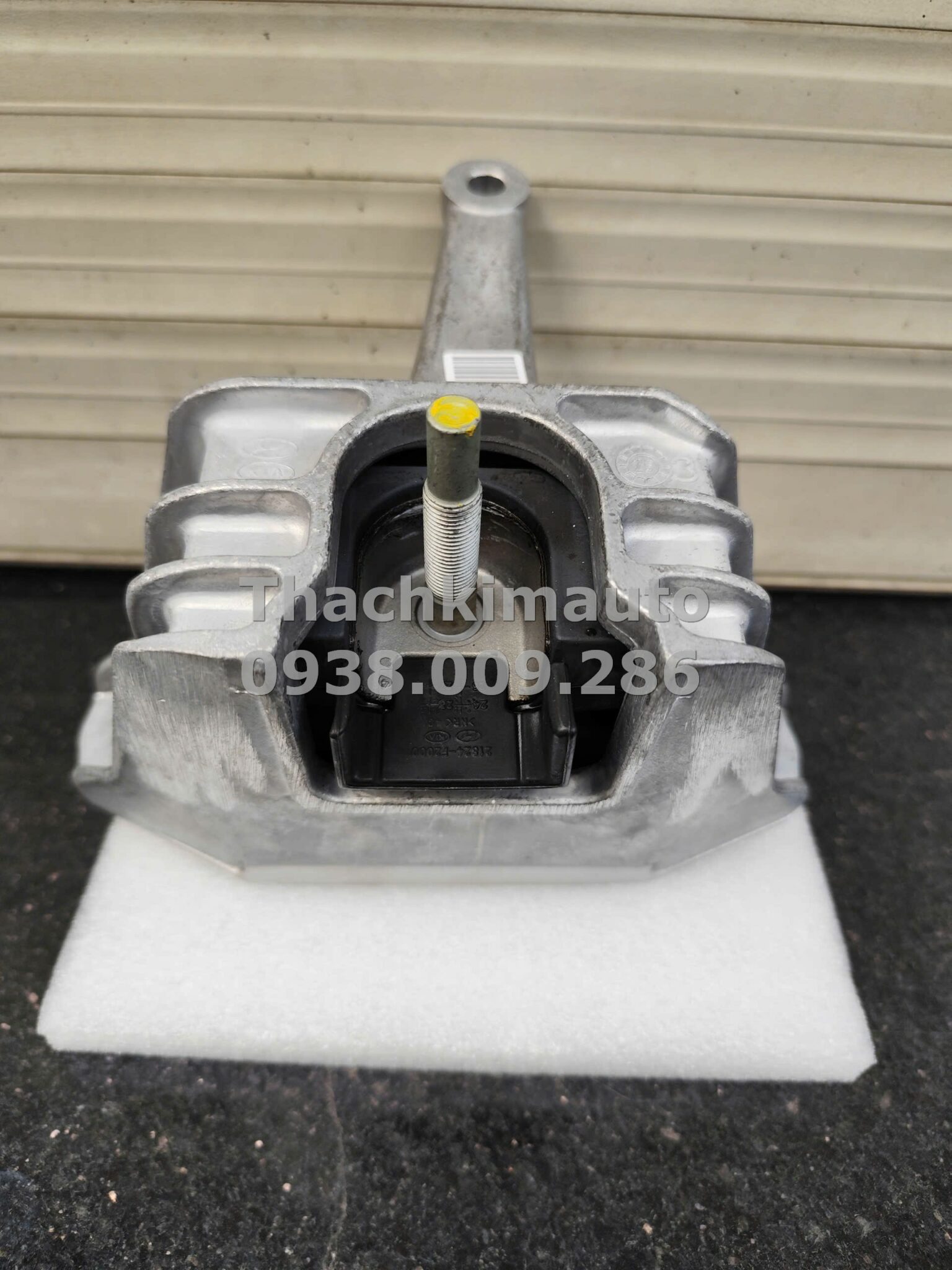 Giá bắt chân máy Hyundai Elantra 2016-2019, Kona 2018 - Ảnh 3