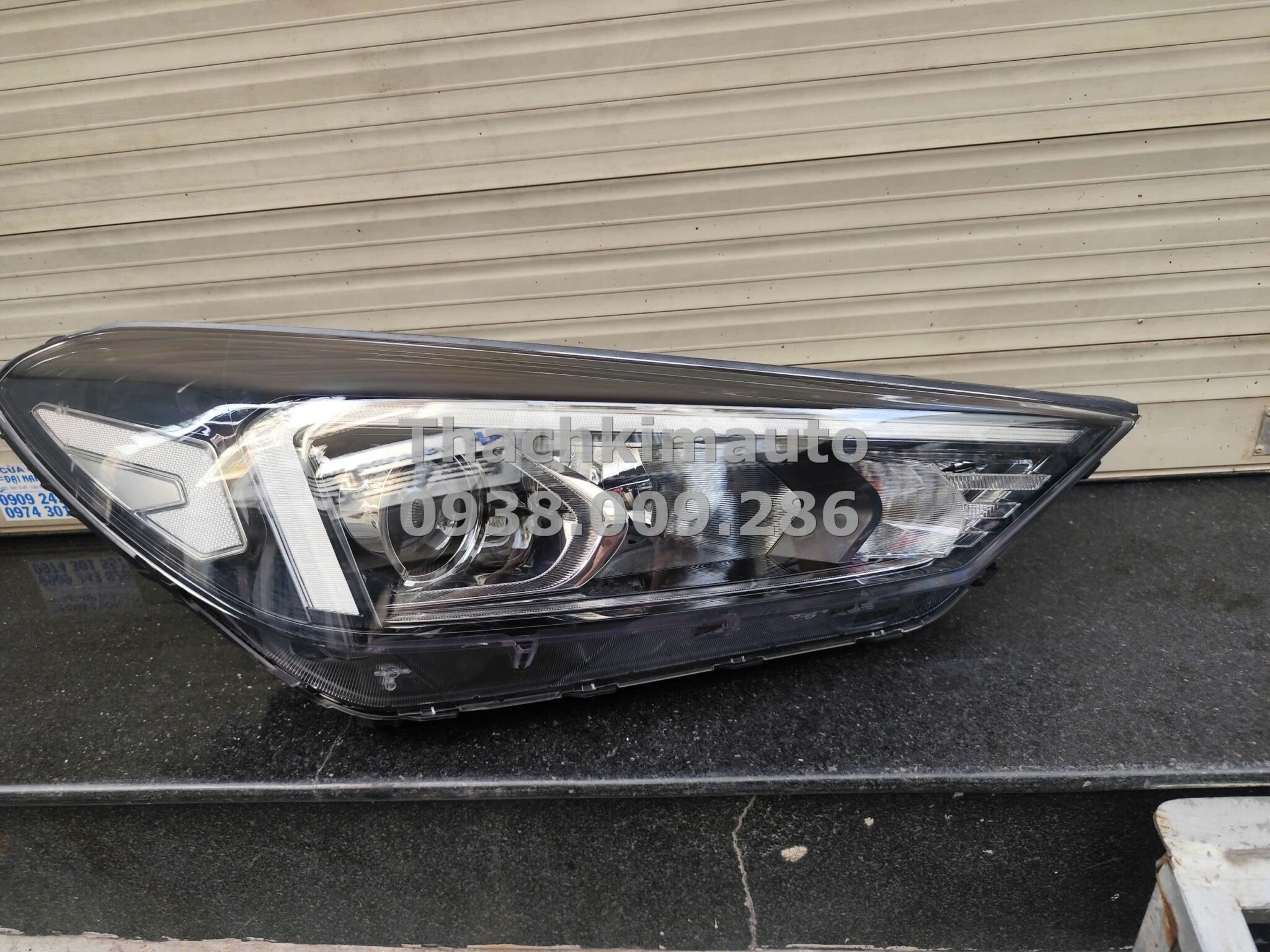 Đèn pha phải Hyundai Tucson 2019 - Ảnh 2