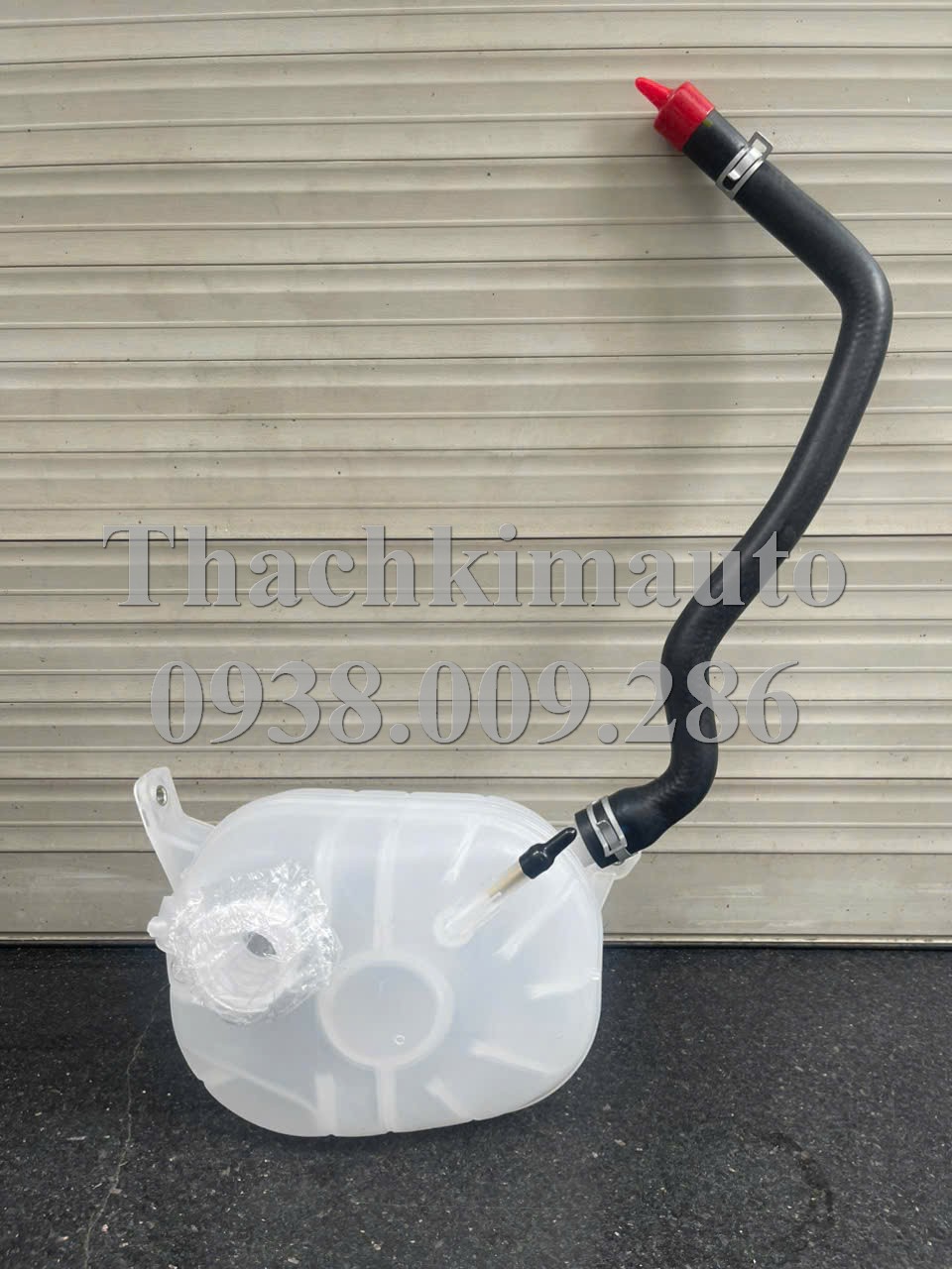 Bình nước phụ Hyundai Elantra 2016-2019 - Ảnh 2