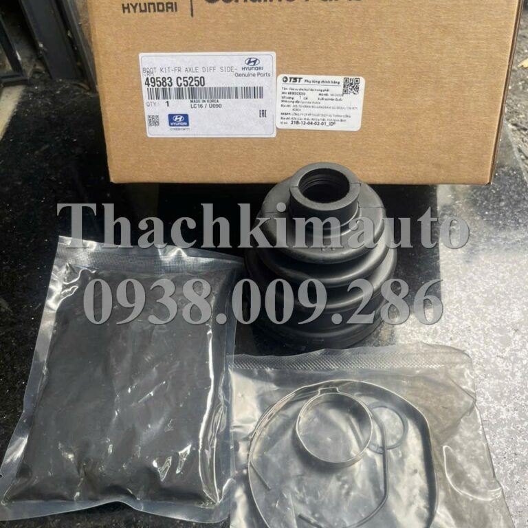 Cao su che bụi láp trong phải Hyundai Santafe 2015-2019