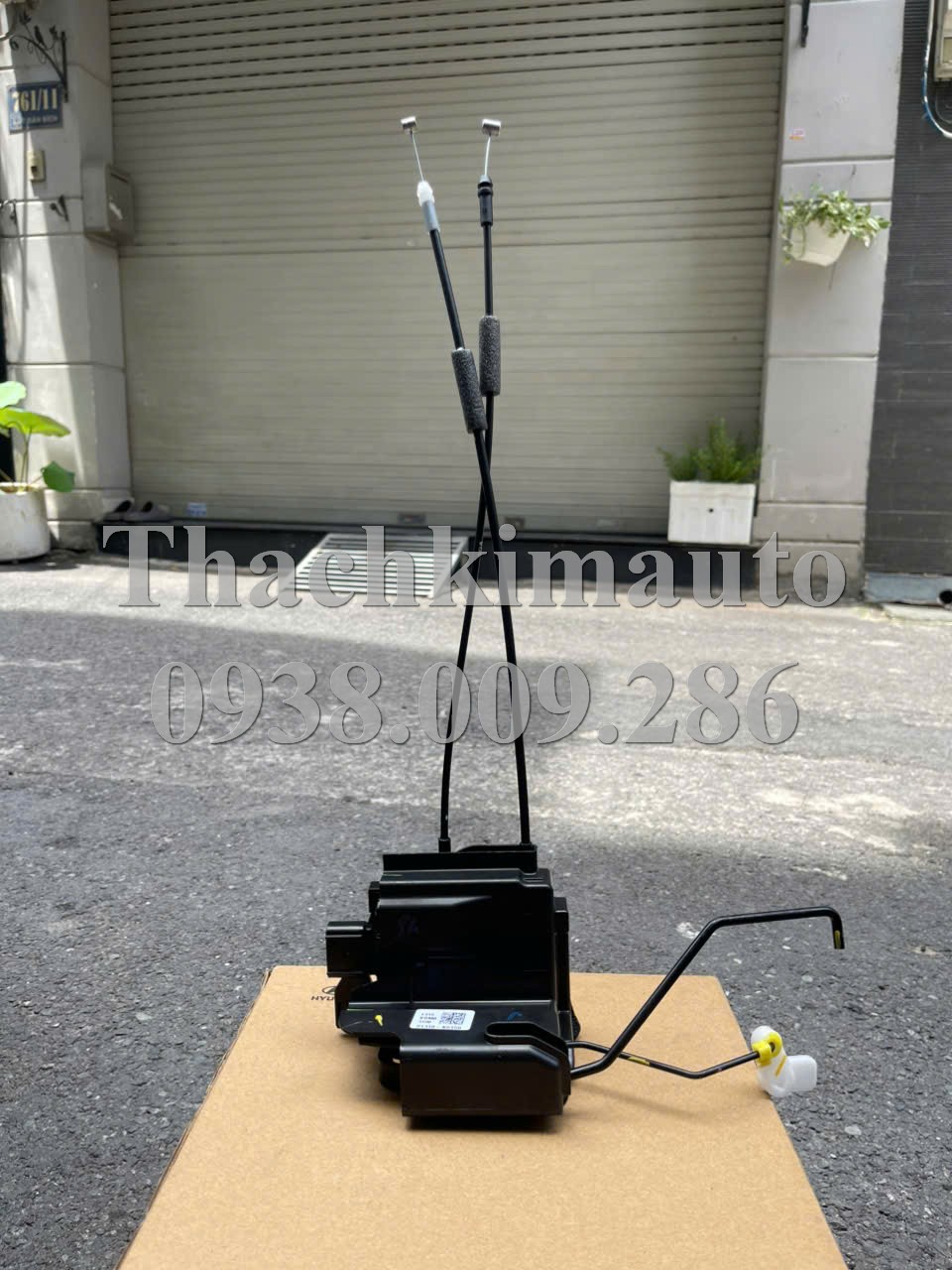 Cơ cấu khoá cửa trước trái Hyundai Grand i10 2021-2025