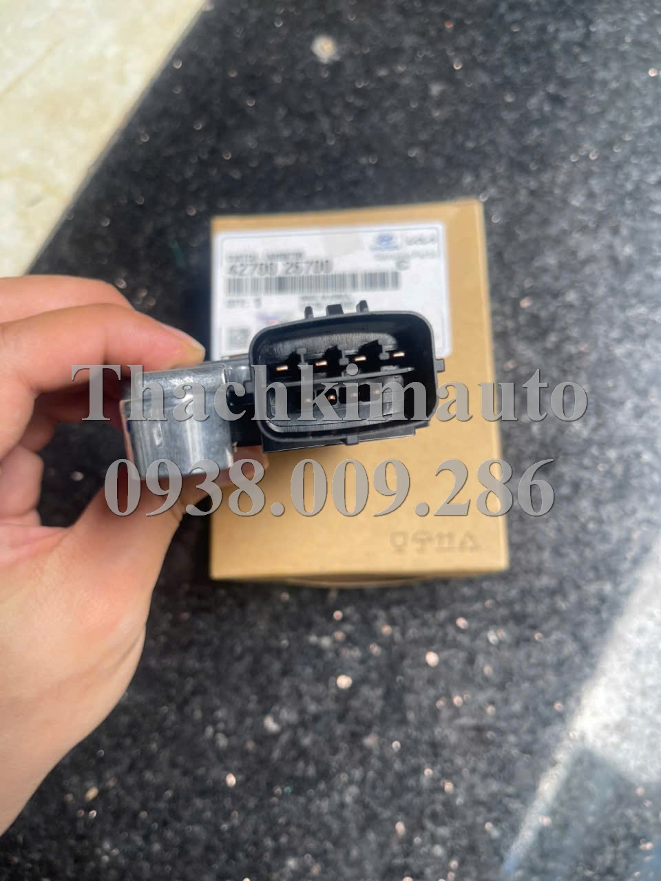 Công tắc đi số Kia K200 - Ảnh 3