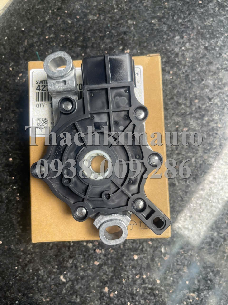 Công tắc đi số Kia K200 - Ảnh 4