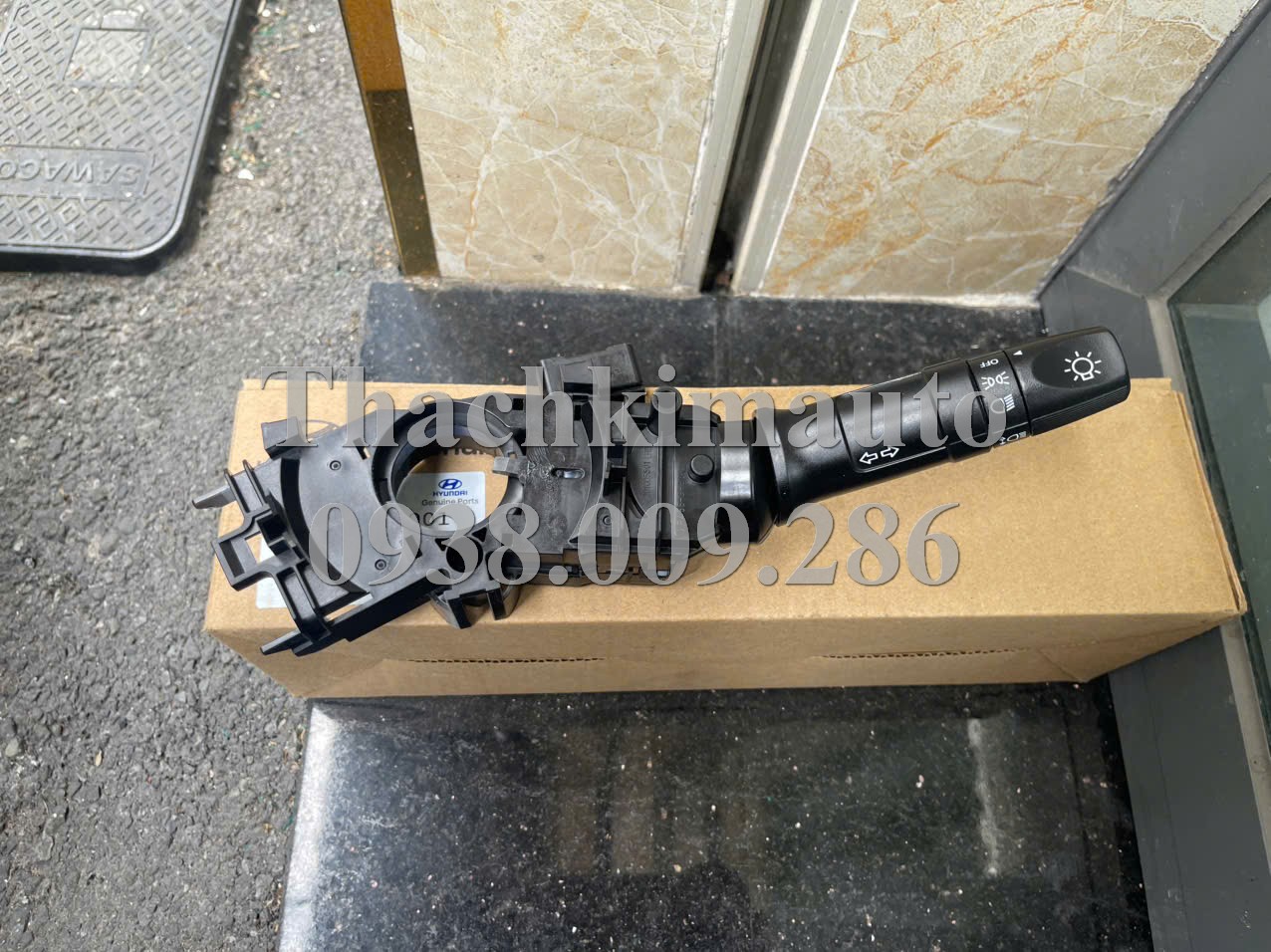 Công tắc đèn pha và xi-nhan Hyundai Grand i10 2014 - Ảnh 2