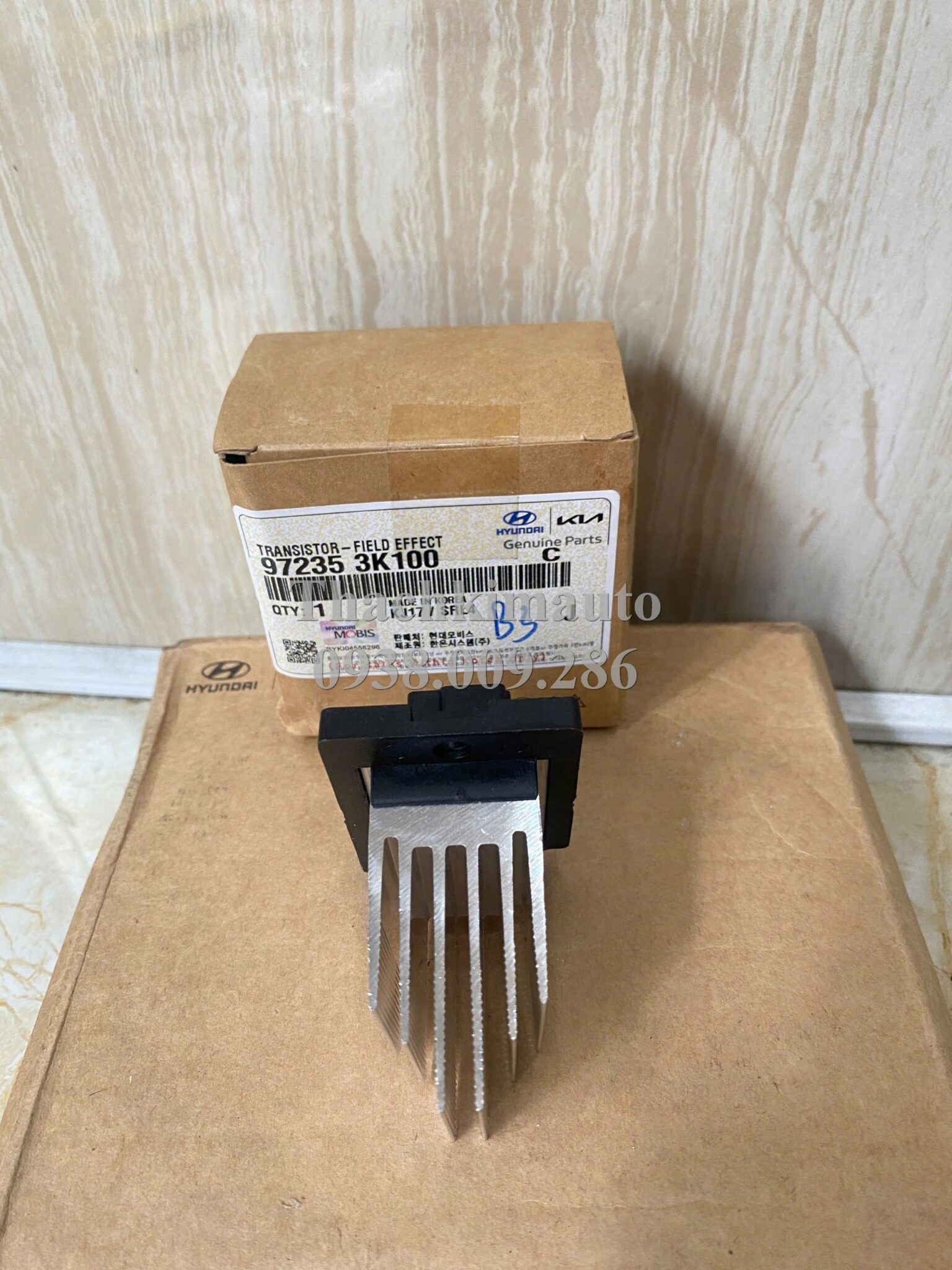 Biến trở quạt gió điều hòa Hyundai Grand Starex 2007, Hyundai Sonata 2008 - Ảnh 2